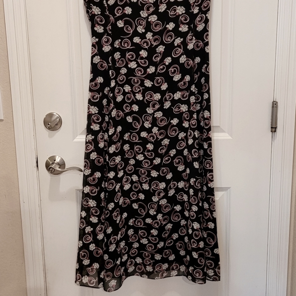Jones of New York long SILK dress size 6